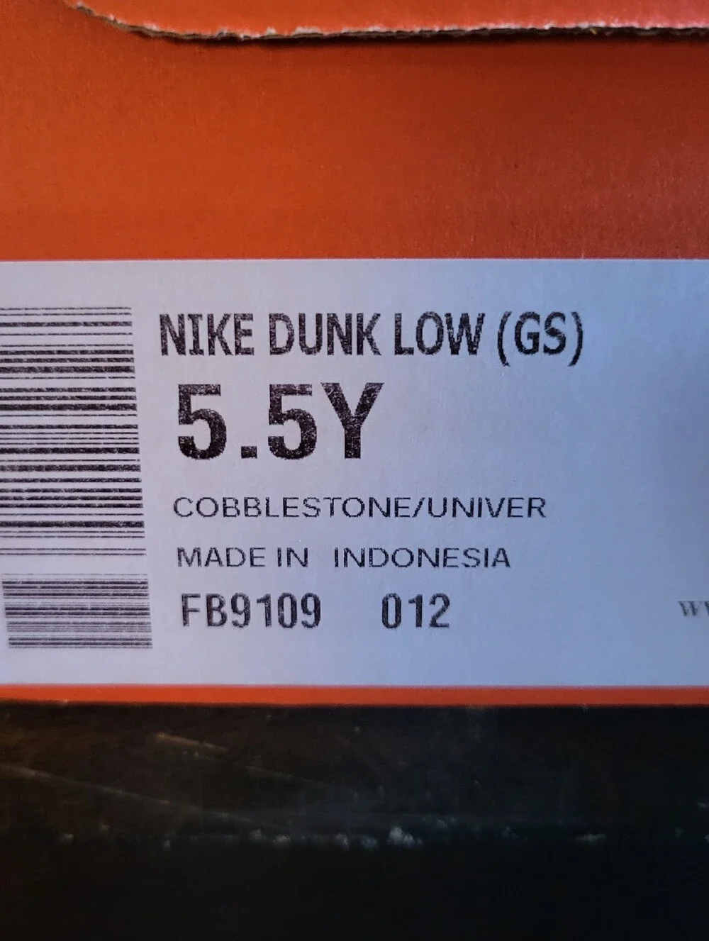 *NEW* Nike Dunk Low GS Unisex Kids Sneakers Gray/Red Size 5.5Y Women’s 7